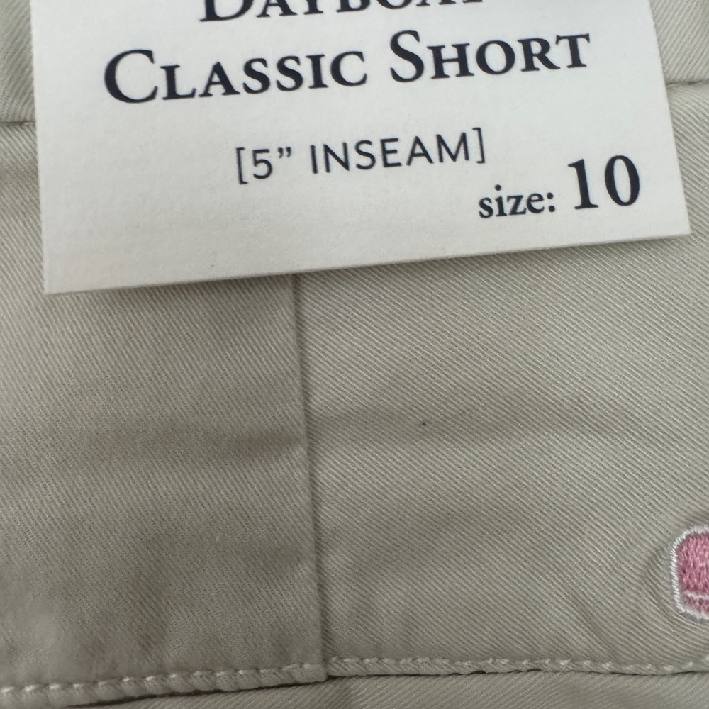 Vineyard Vines Dayboat Classic Khaki shorts size 10 NWT! - Picture 6 of 9